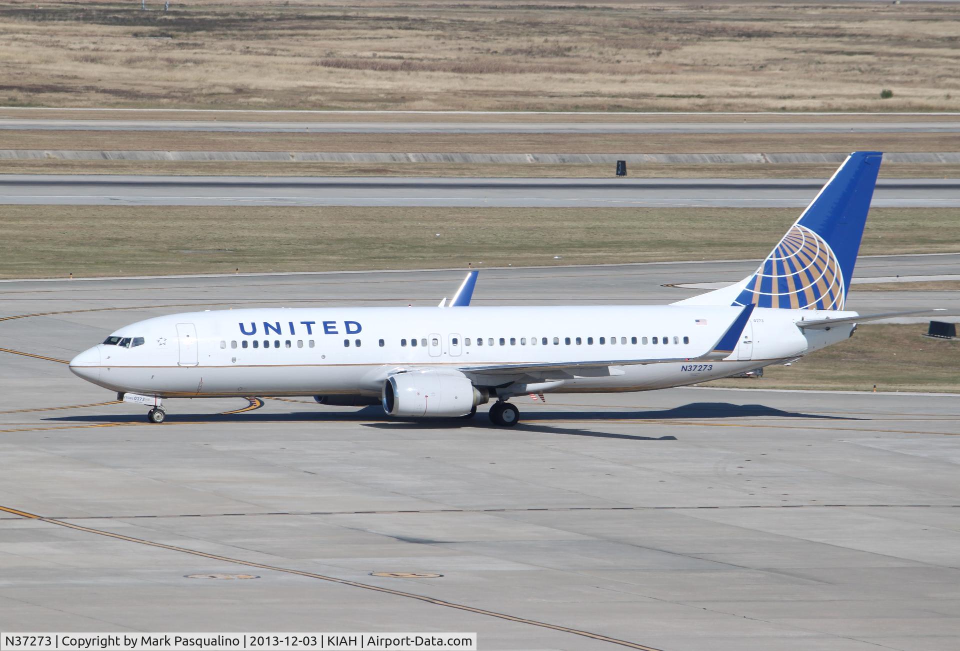 N37273, 2001 Boeing 737-824 C/N 31591, Boeing 737-800
