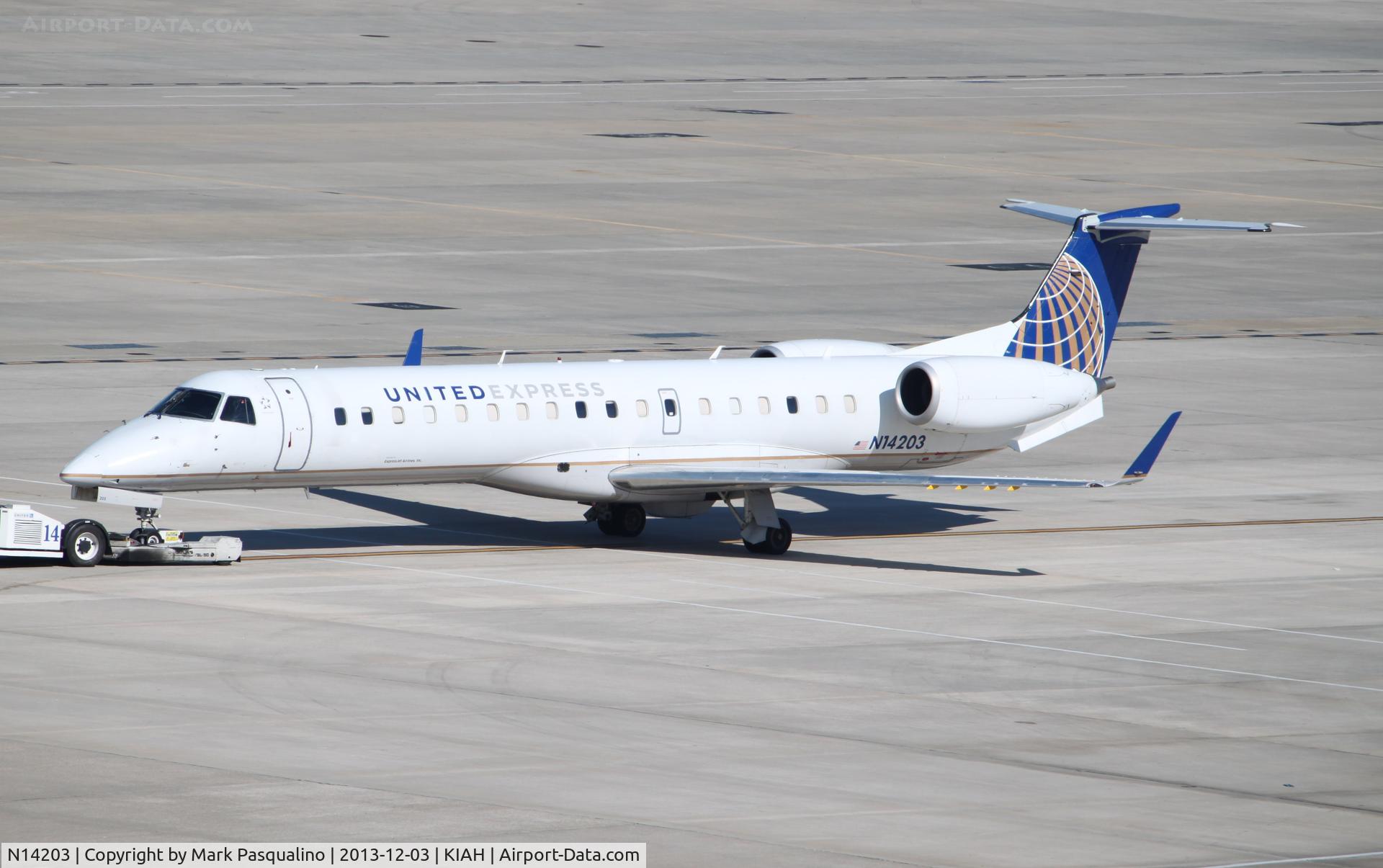 N14203, 2006 Embraer ERJ-145XR (EMB-145XR) C/N 14500964, EMB-145XR
