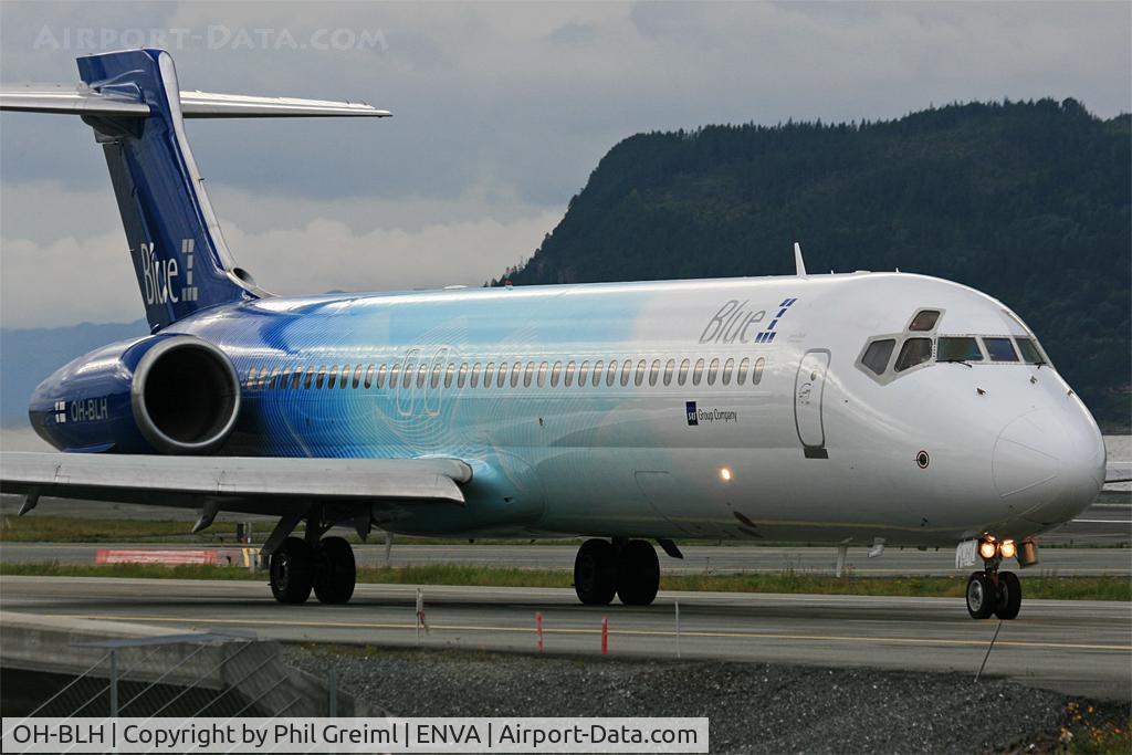 OH-BLH, 2000 Boeing 717-2CM C/N 55060, Taken at TRD.