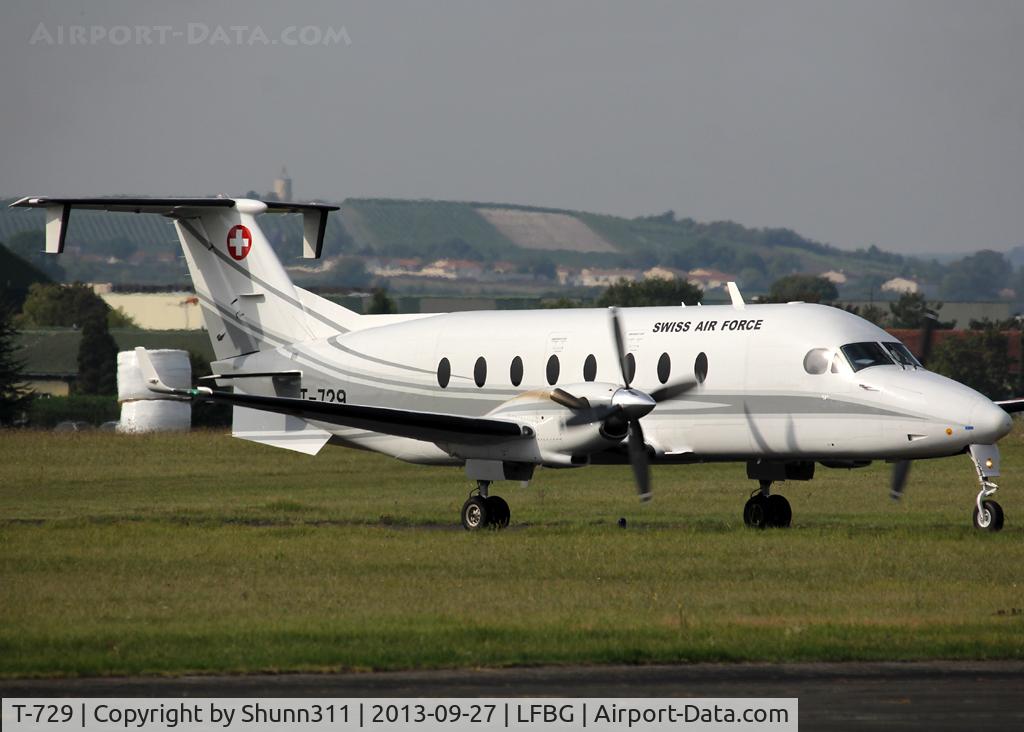 T-729, 1997 Beech 1900D C/N UE-288, Arriving from flight for logistic to Swiss Air Force Pilatus Team during Cognac AFB Spotter Day 2013