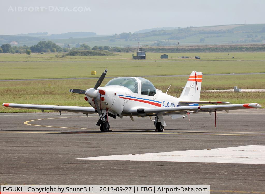 F-GUKI, Grob G-120A-F C/N 85043, Displayed during Cognac AFB Spotter Day 2013