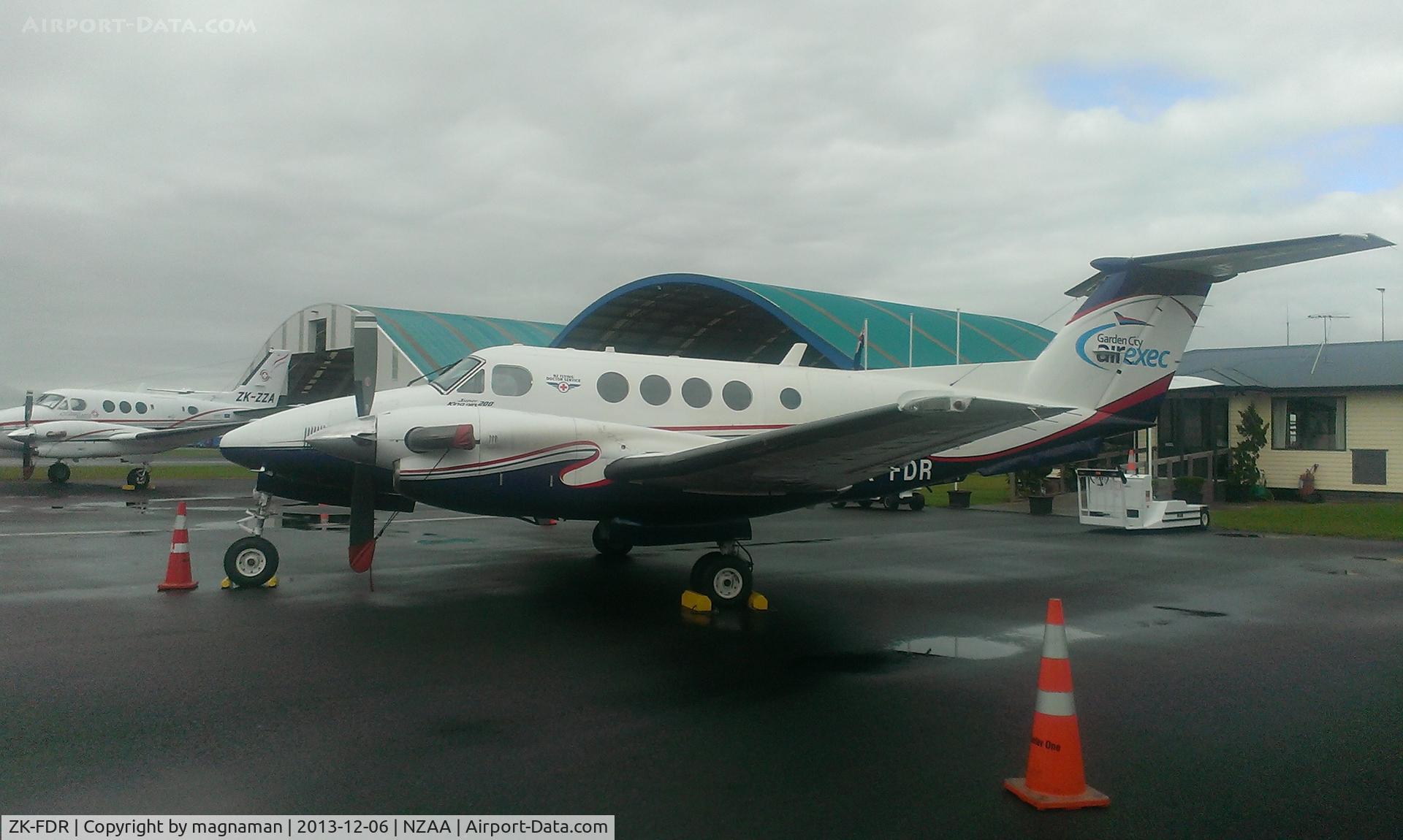 ZK-FDR, 1981 Beech 200C Super King Air C/N BL-31, At Akl