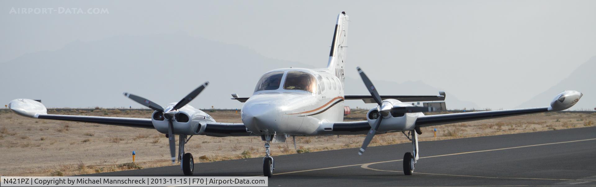 N421PZ, 1974 Cessna 421B Golden Eagle C/N 421B0806, F70  taxing to ramp