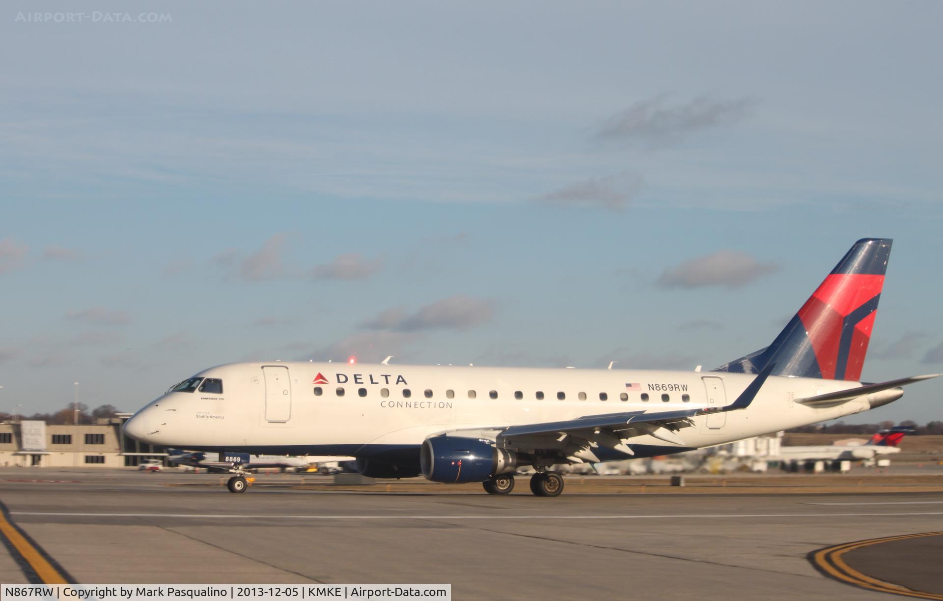 N867RW, 2006 Embraer 170SE (ERJ-170-100SE) C/N 17000130, ERJ 170-100SU