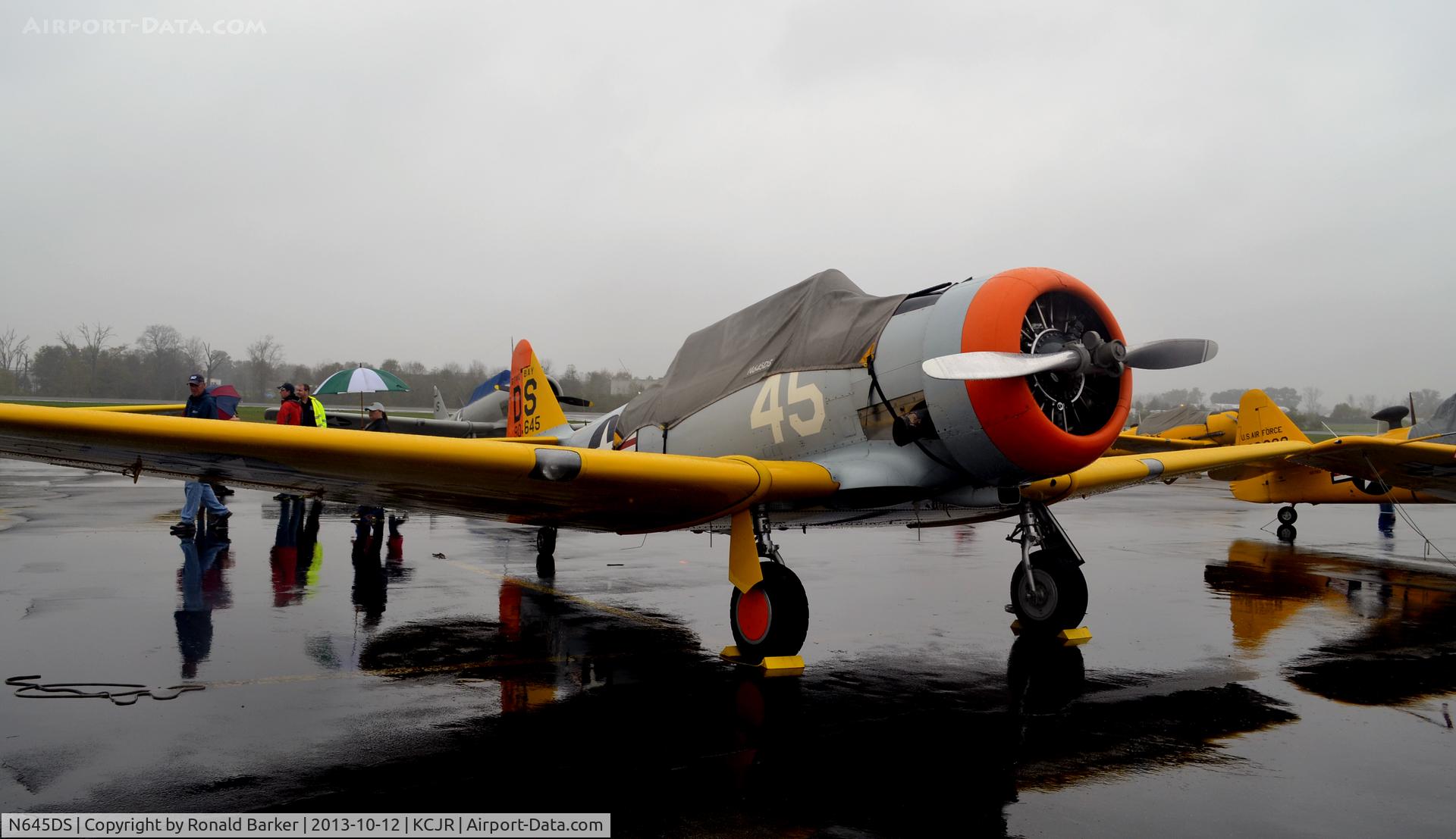 N645DS, 1944 North American SNJ-5 Texan Texan C/N 88-17678, Culpeper Air Fest 2013