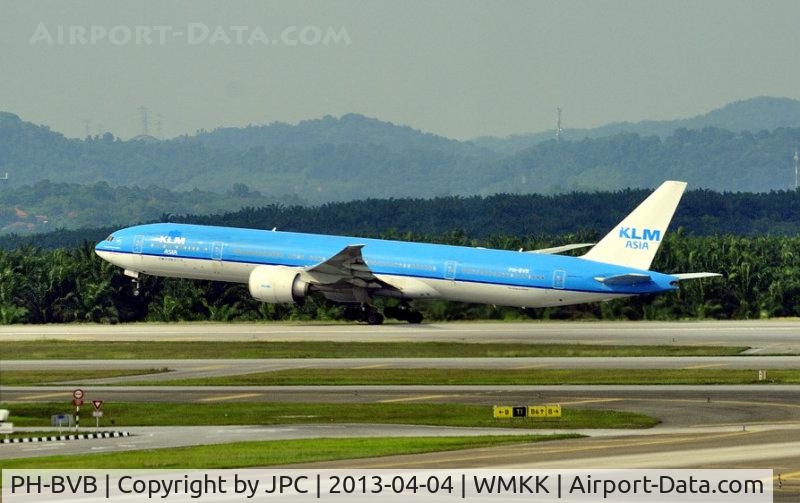 PH-BVB, 2008 Boeing 777-306/ER C/N 36145, KLM B-773 TO from KLI
