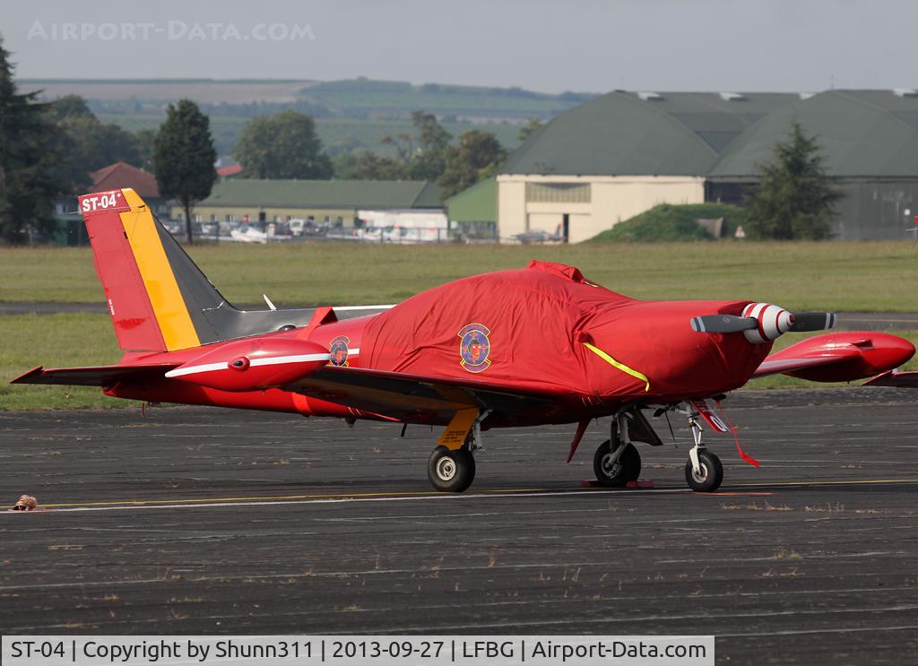 ST-04, SIAI-Marchetti SF-260MB C/N 10-04, Participant of the Cognac AFB Spotter Day 2013