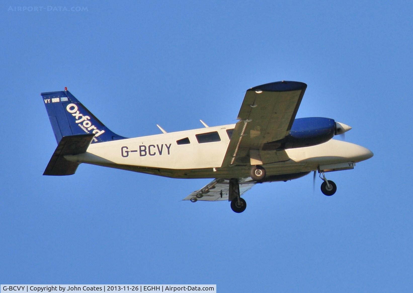 G-BCVY, 1974 Piper PA-34-200T Seneca II C/N 34-7570022, Regular visitor training from Oxford