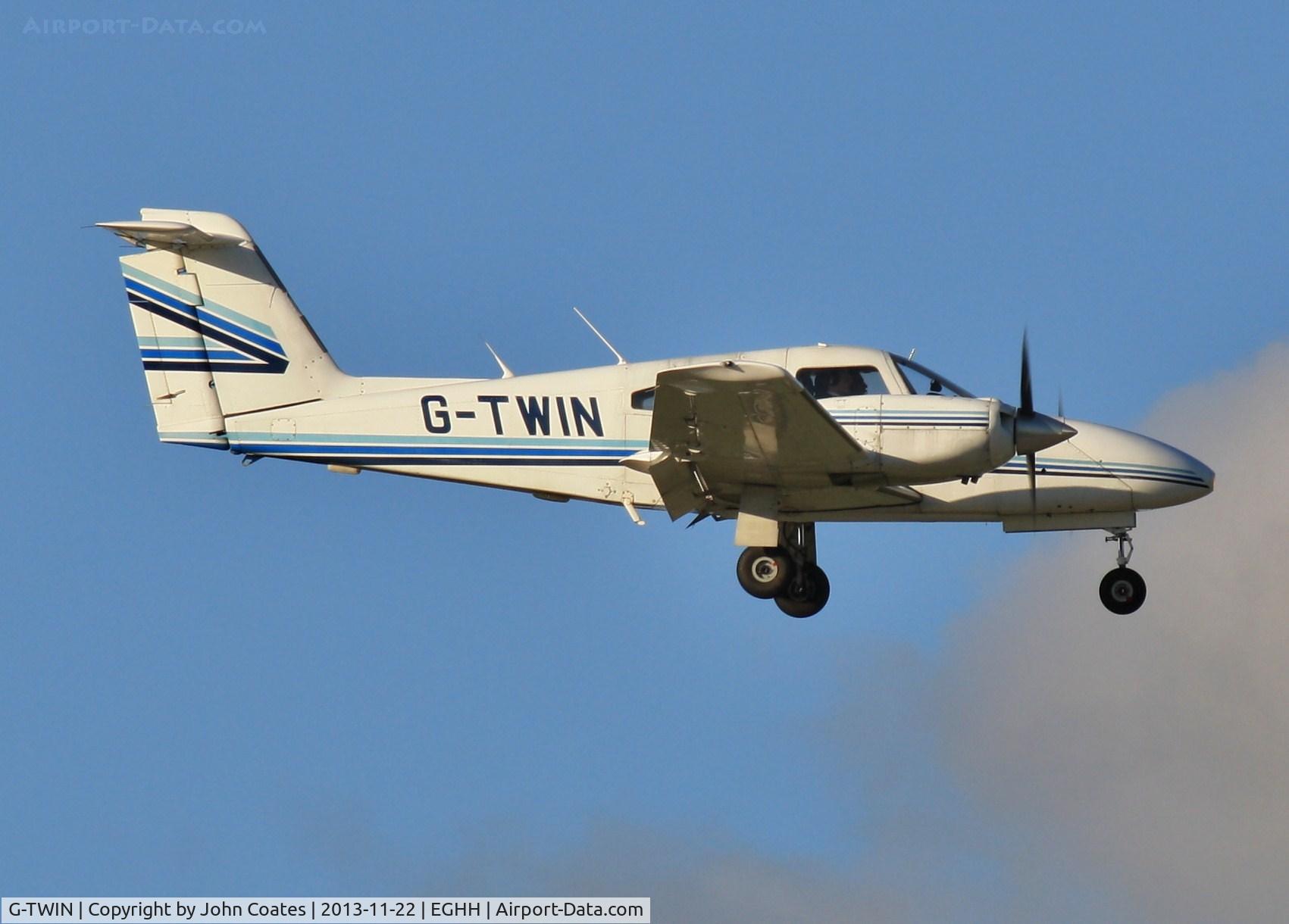 G-TWIN, 1978 Piper PA-44-180 Seminole C/N 44-7995072, Doesn't get any better!