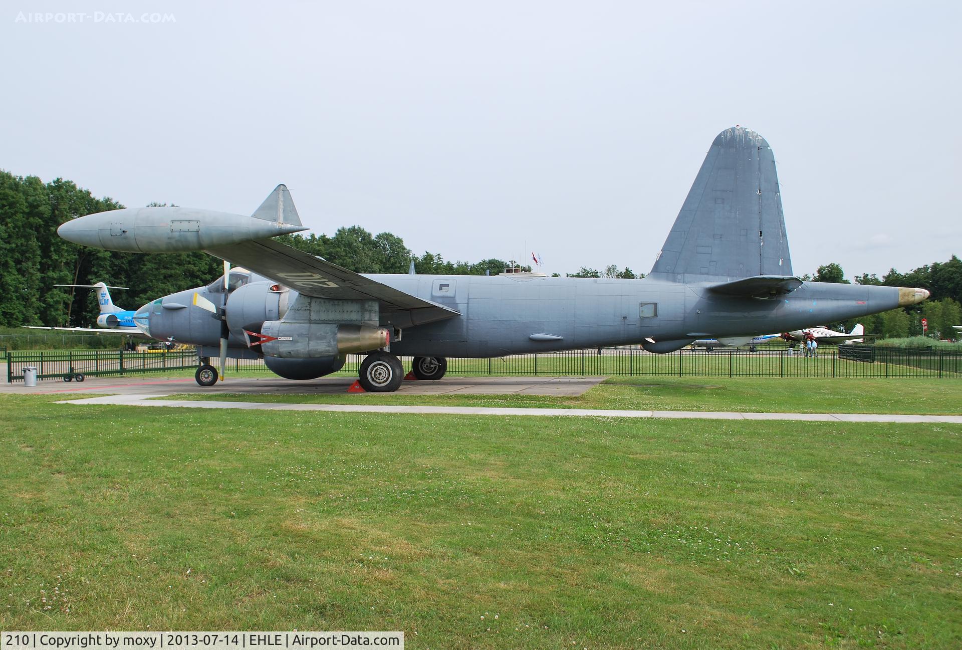 210, Lockheed SP-2H Neptune C/N 726-7263, Lockheed SP-2H Neptune Sn 7263 at Lelystad.