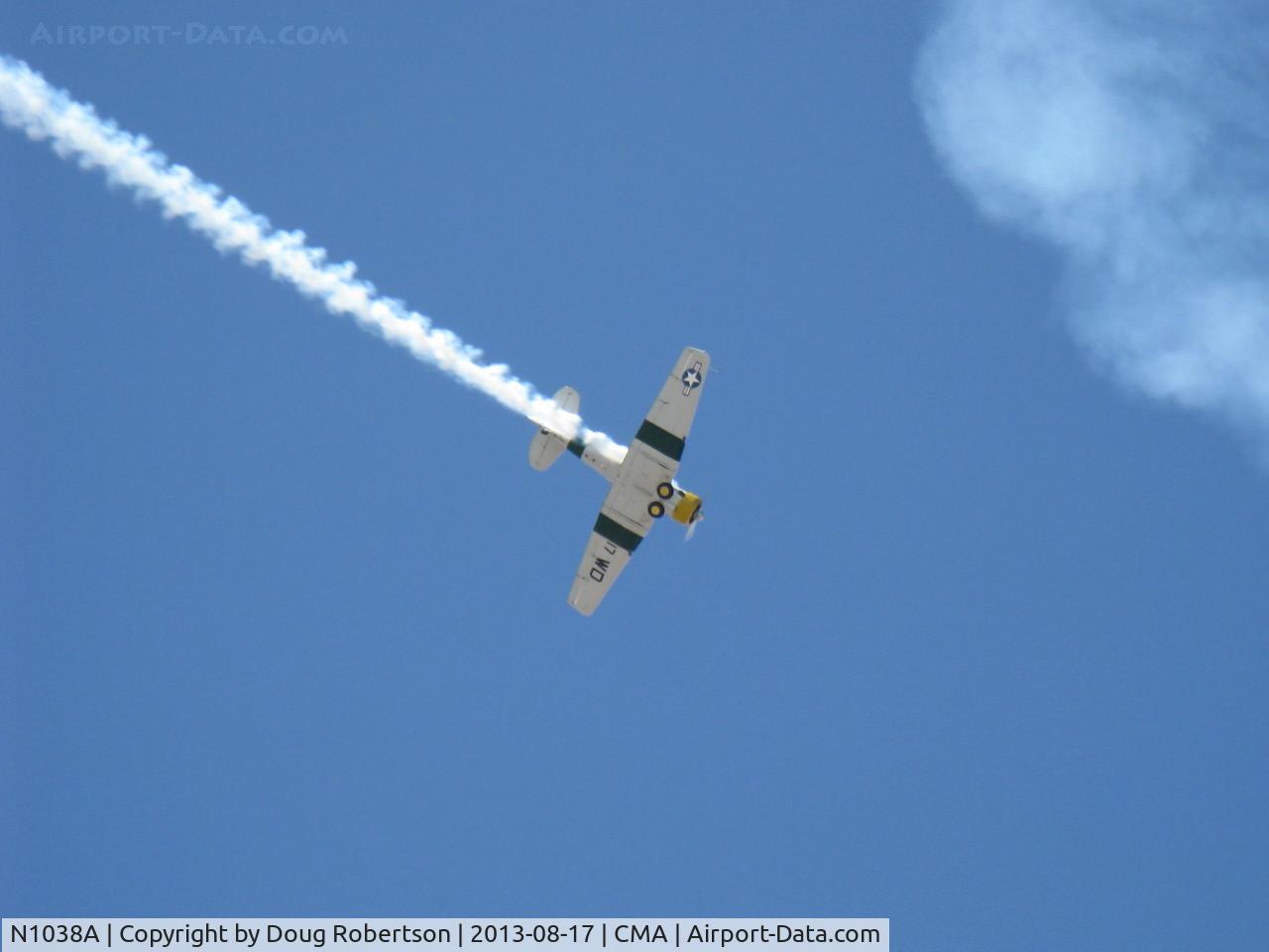 N1038A, 1944 North American SNJ-5 Texan C/N 90917 (121-41633), 1944 North American SNJ-5 'WAR DOG', P&W R-1340 Wasp 600 Hp, low level airshow with smoke