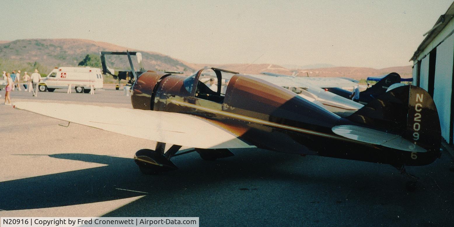 N20916, 1939 Dart GW C/N GW-25, Photo sent to me by Fred Cronenwett for my use.  Photo taken in Arizona if I remember correctly.