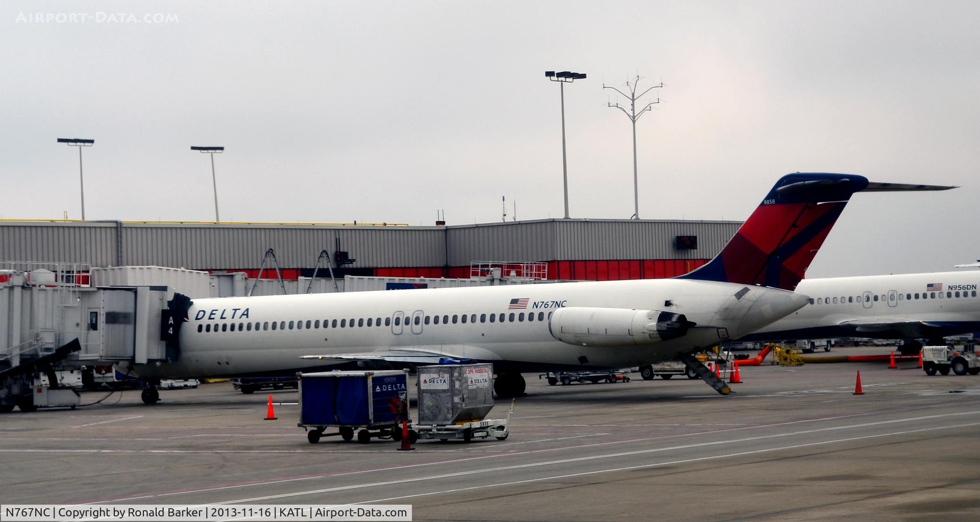 N767NC, 1977 McDonnell Douglas DC-9-51 C/N 47724, Gate A6 Atlanta