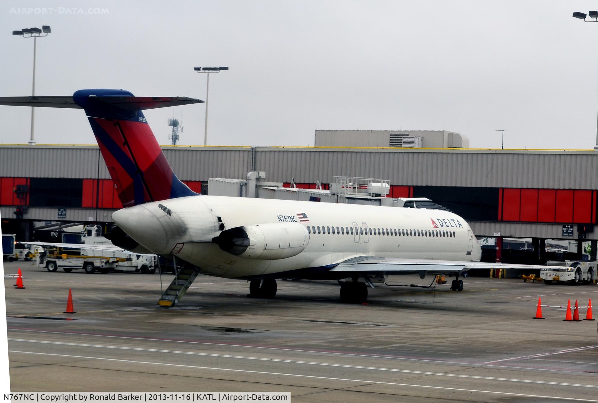 N767NC, 1977 McDonnell Douglas DC-9-51 C/N 47724, Gate A6 Atlanta