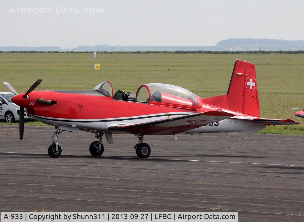 A-933, 1983 Pilatus PC-7 Turbo Trainer C/N 341, Participant of the Cognac AFB Spotter Day 2013