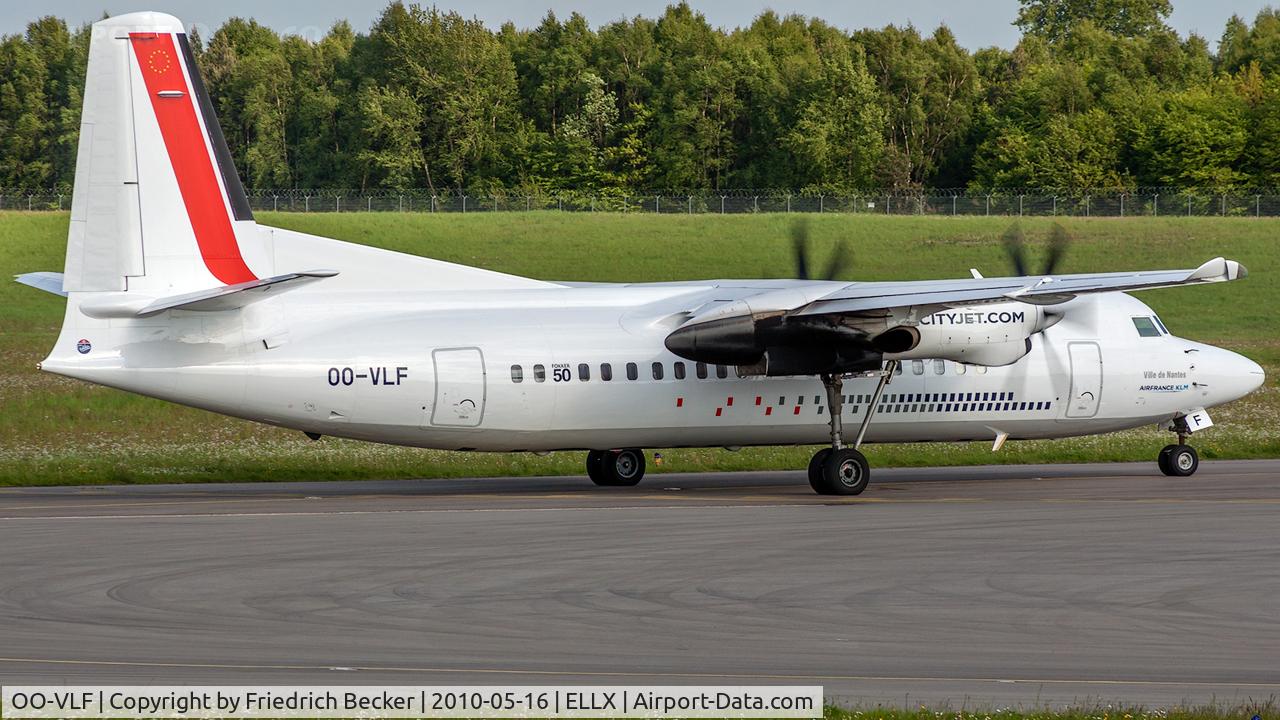 OO-VLF, 1991 Fokker 50 C/N 20208, holding point RW24