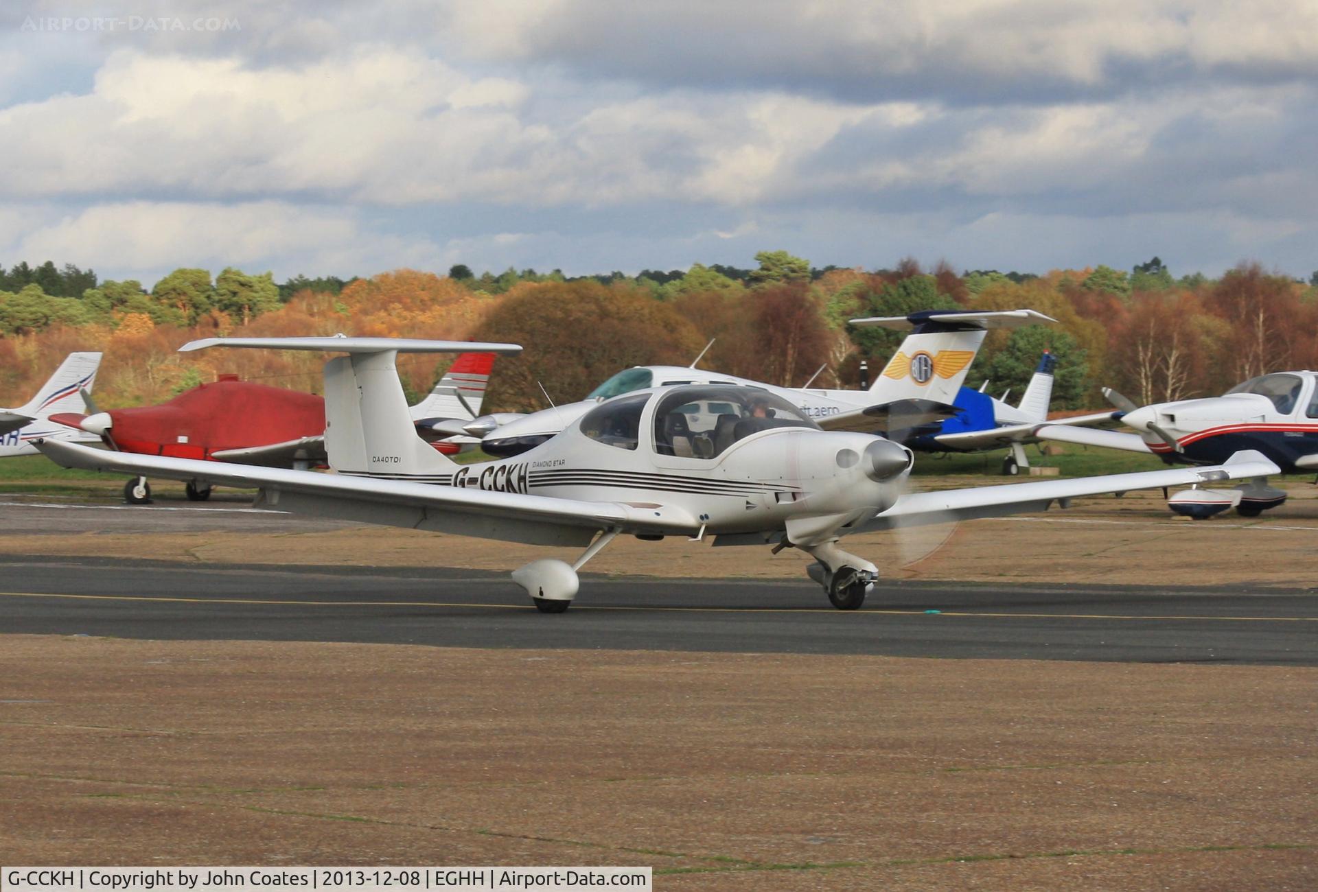 G-CCKH, 2003 Diamond DA-40D Diamond Star C/N D4.039, Taxiing to depart