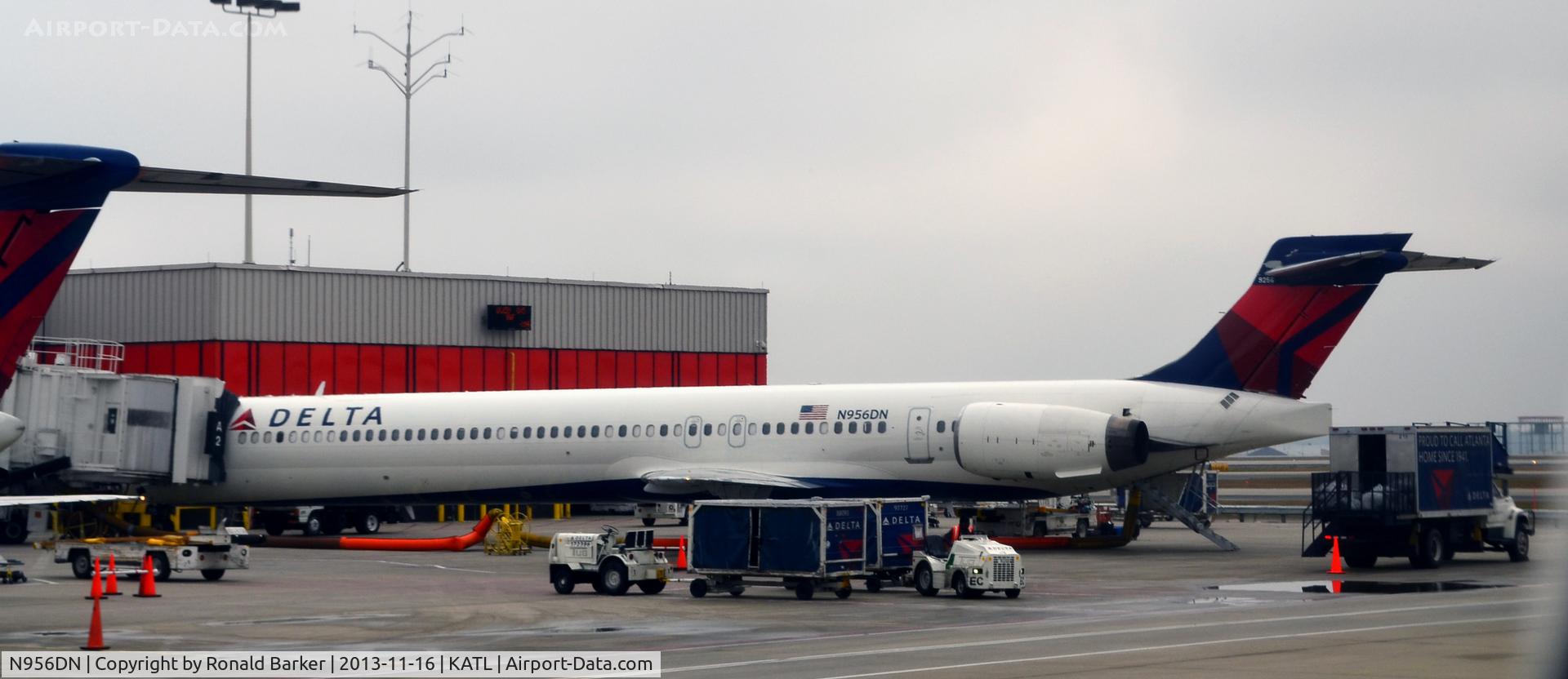 N956DN, McDonnell Douglas MD-90-30 C/N 53526, Gate A2, ready to board. Atlanta