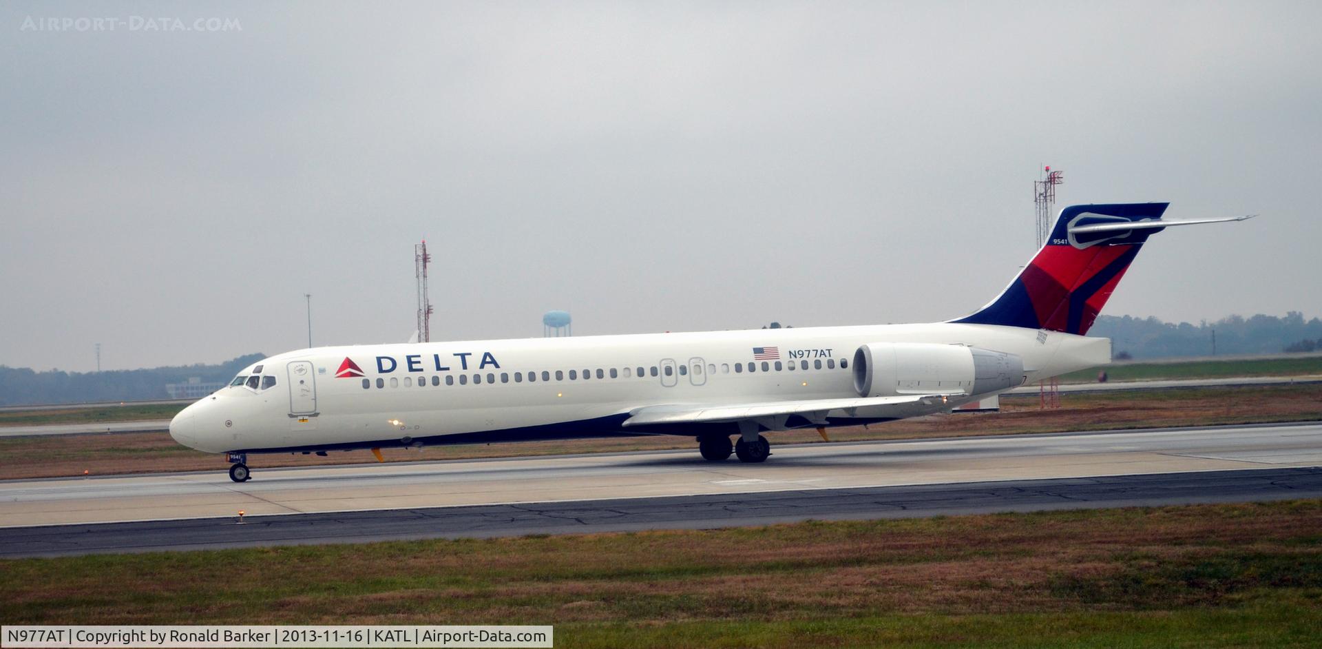 N977AT, 2002 Boeing 717-200 C/N 55036, Former Air Tran now in Delta.  Taxi Atlanta