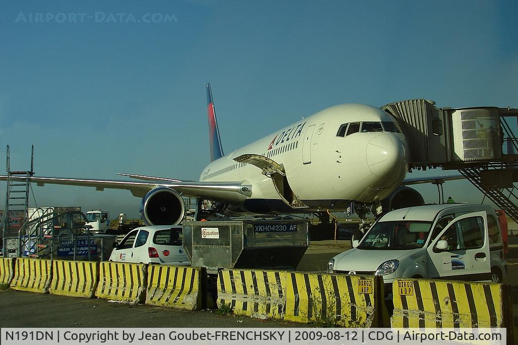 N191DN, 1997 Boeing 767-332 C/N 28448, Delta