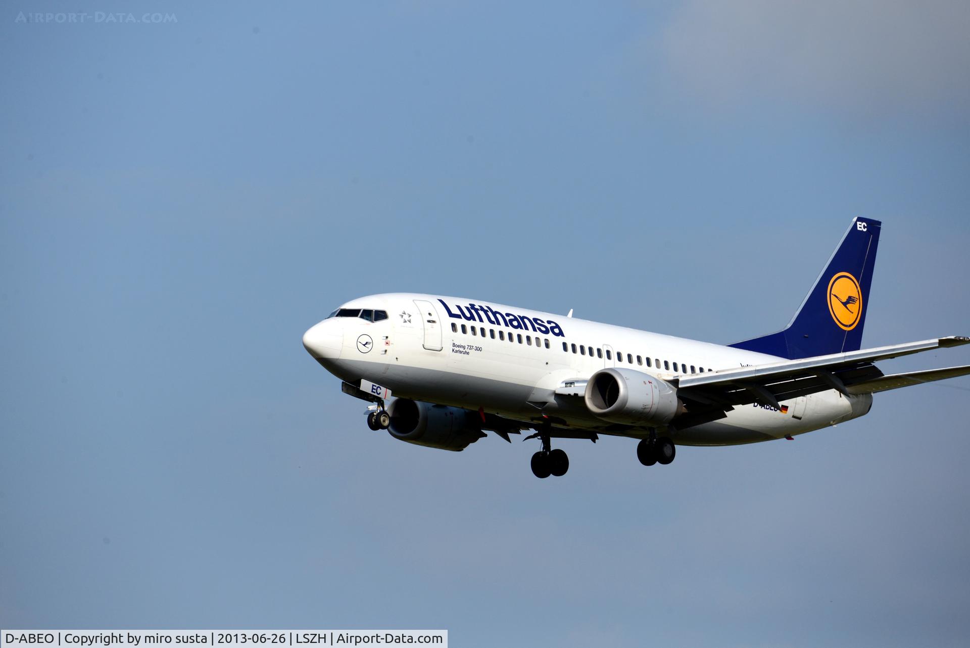 D-ABEO, 1991 Boeing 737-330 C/N 26429, Lufthansa Boeing 737-300 during landing approach at Zurich-Kloten International Airport.