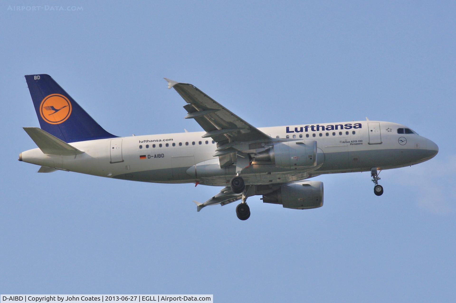 D-AIBD, 2010 Airbus A319-112 C/N 4455, Morning arrival 27L