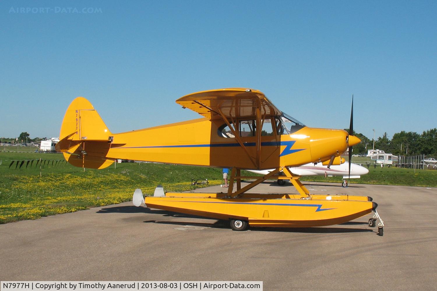 N7977H, 1946 Piper PA-12 Super Cruiser C/N 12-873, 1946 Piper PA-12, c/n: 12-873, at the Hilton Garden Inn ramp