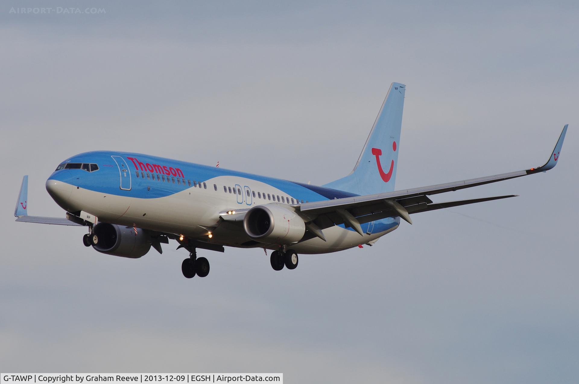 G-TAWP, 2013 Boeing 737-8K5 C/N 37257, On finals for runway 27.