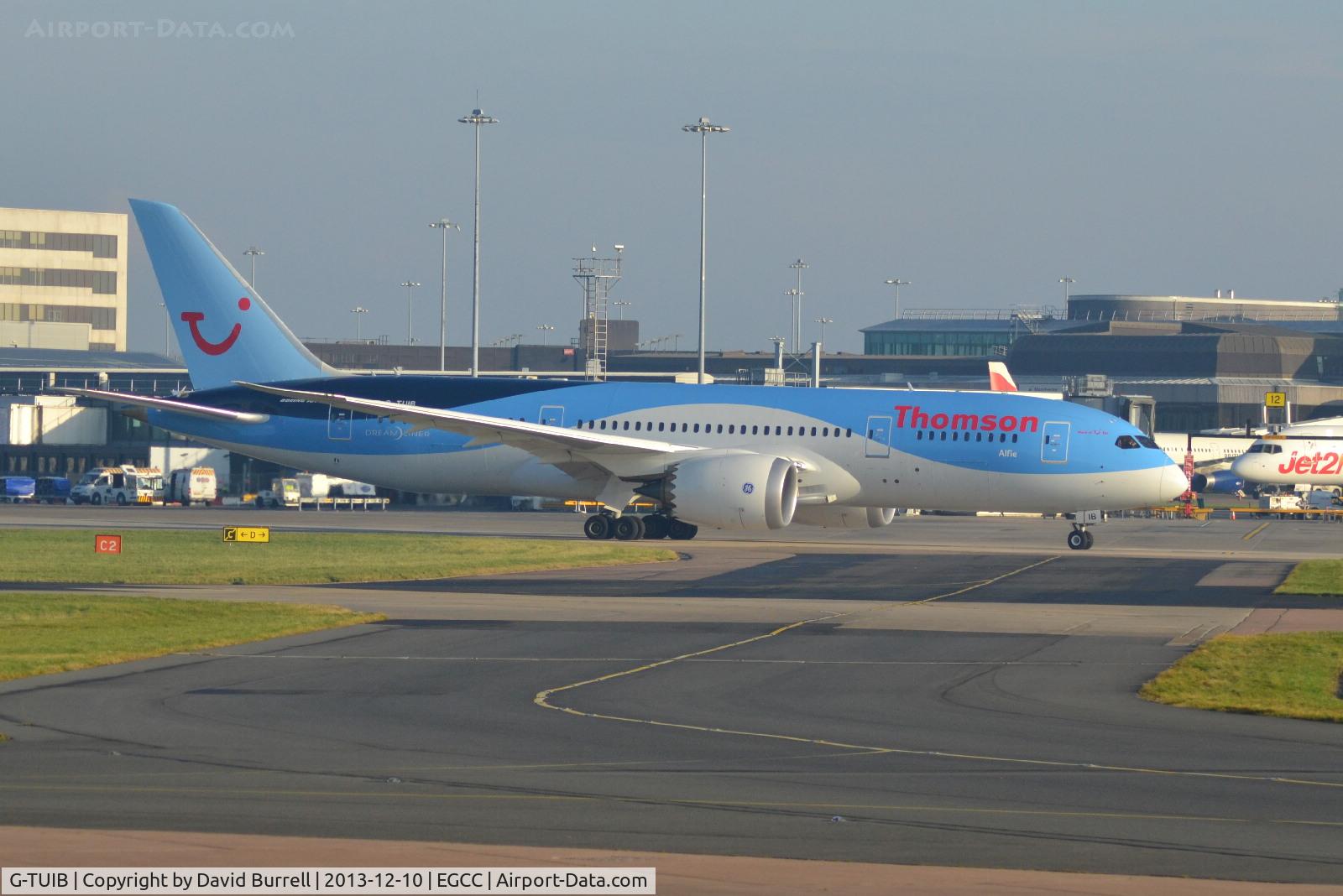 G-TUIB, 2013 Boeing 787-8 Dreamliner C/N 34423, Thomson G-TUIB Boeing 7878-8 Dreamliner taxiing at Manchester Airport.