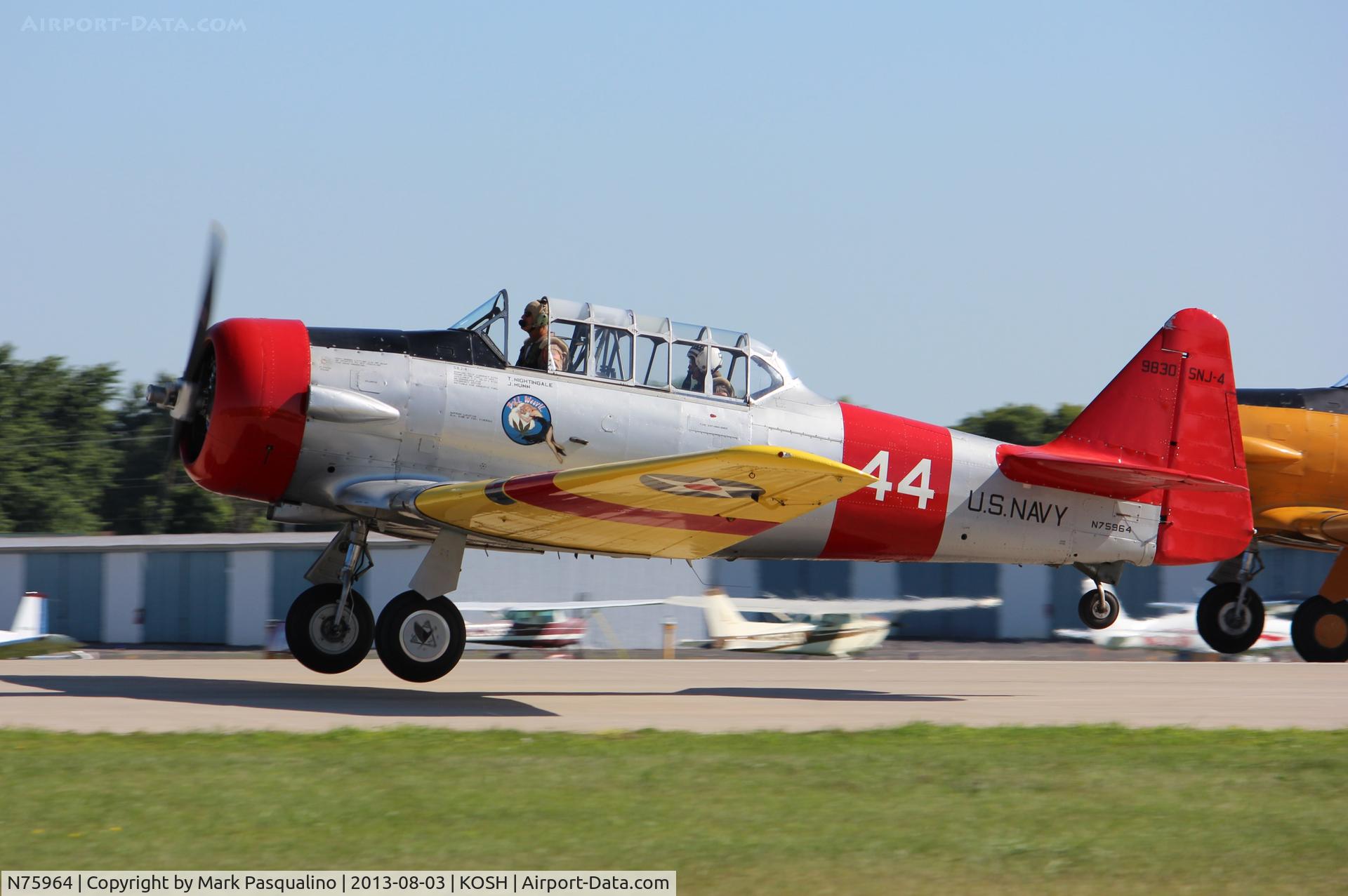 N75964, 1943 North American SNJ-4 Texan C/N 88-9830, North American SNJ-4