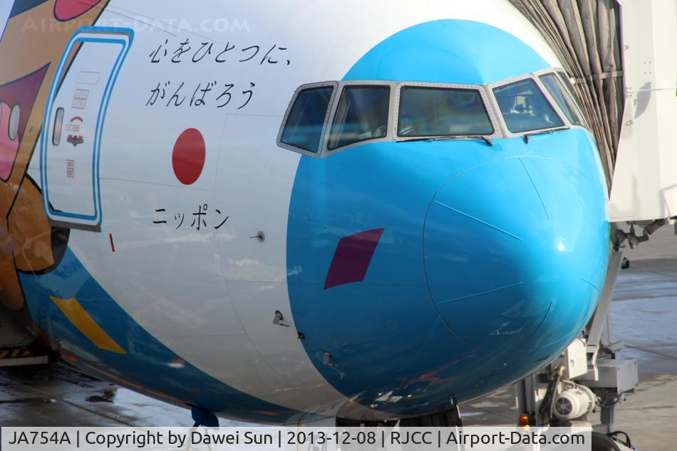 JA754A, 1998 Boeing 777-381 C/N 27939, JA754A