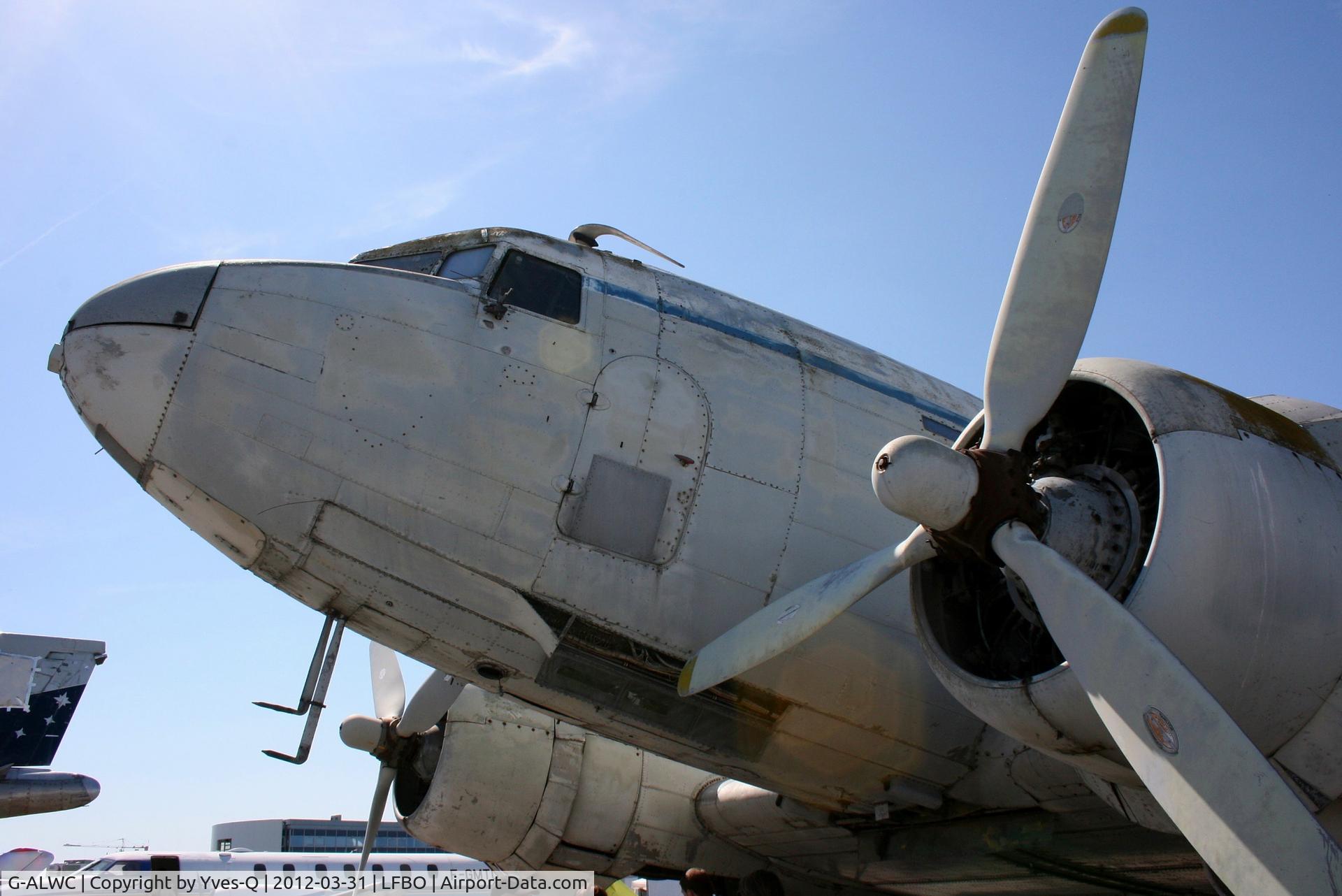 G-ALWC, 1944 Douglas C-47 Dakota 4 C/N 13590, Douglas C-47A-25-DK, Ailes Anciennes Toulouse-Blagnac