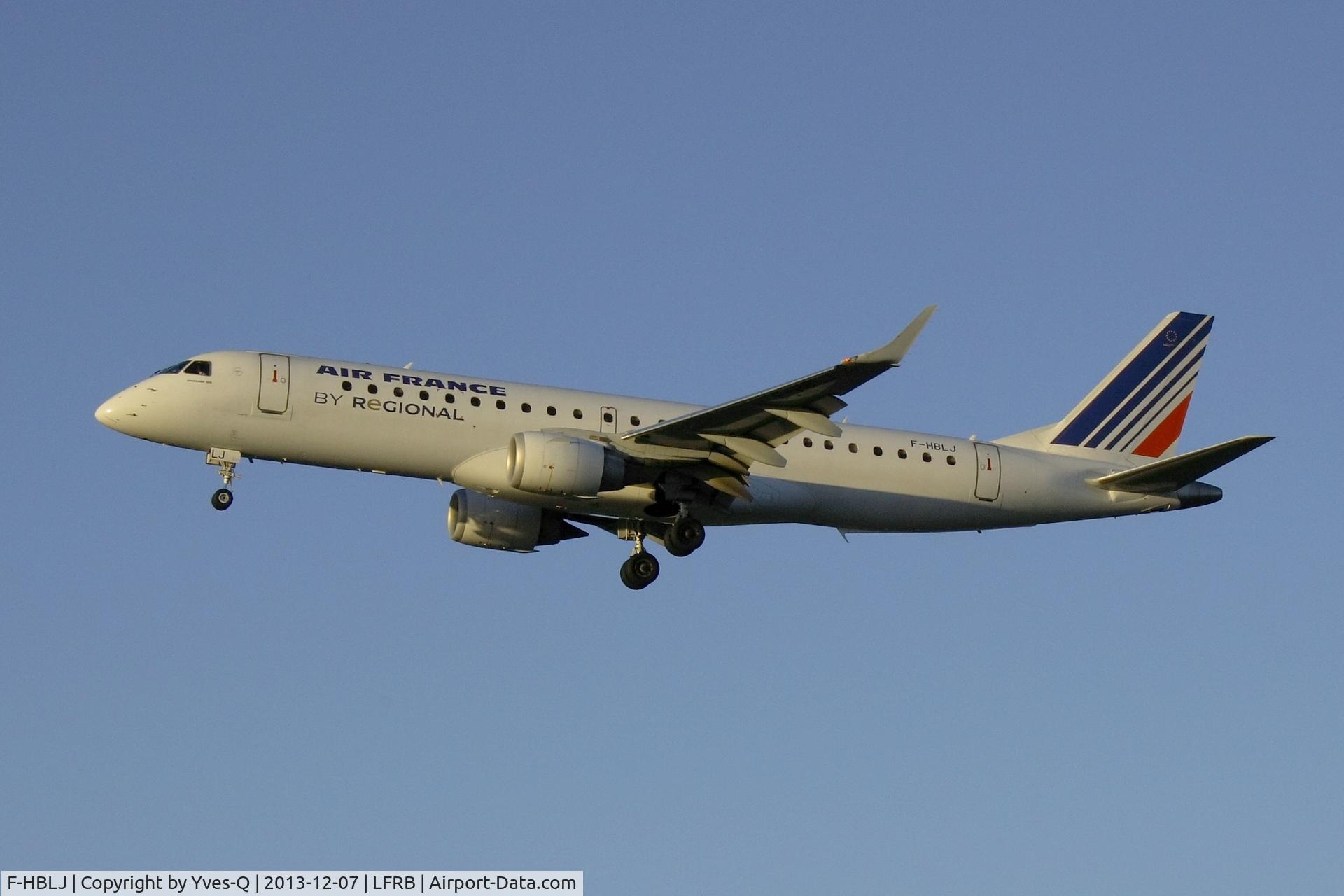F-HBLJ, 2009 Embraer 190AR (ERJ-190-100IGW) C/N 19000311, Embraer ERJ-190AR, Short Approach Rwy 25L, Brest-Bretagne Airport (LFRB-BES)