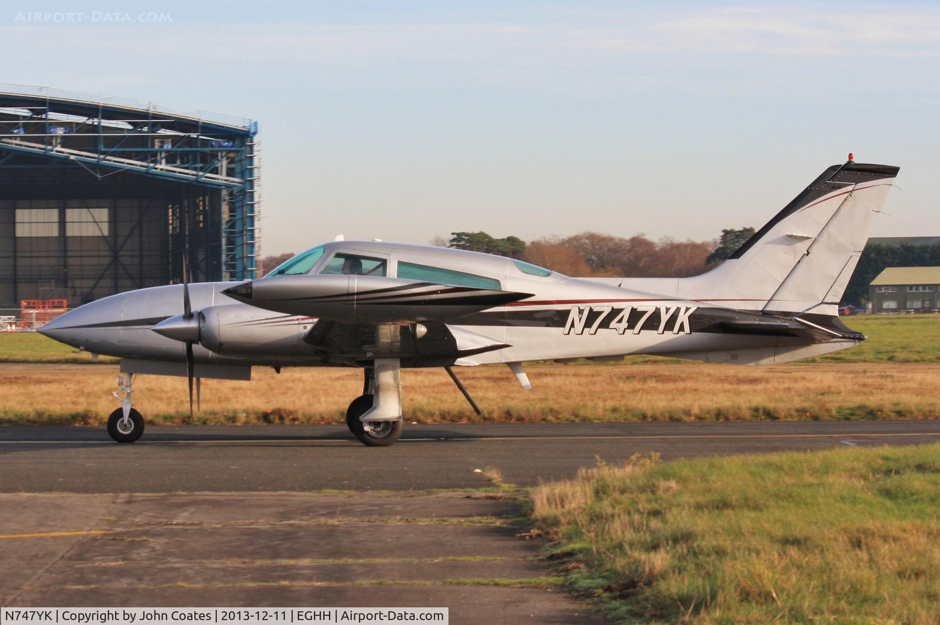 N747YK, 1975 Cessna 310R C/N 310R0138, Taxiing to ATNorth