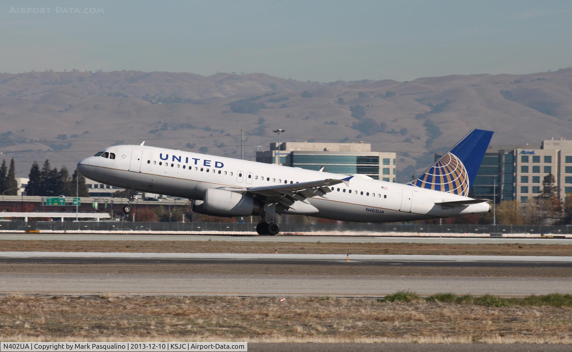 N402UA, 1993 Airbus A320-232 C/N 439, Airbus A320