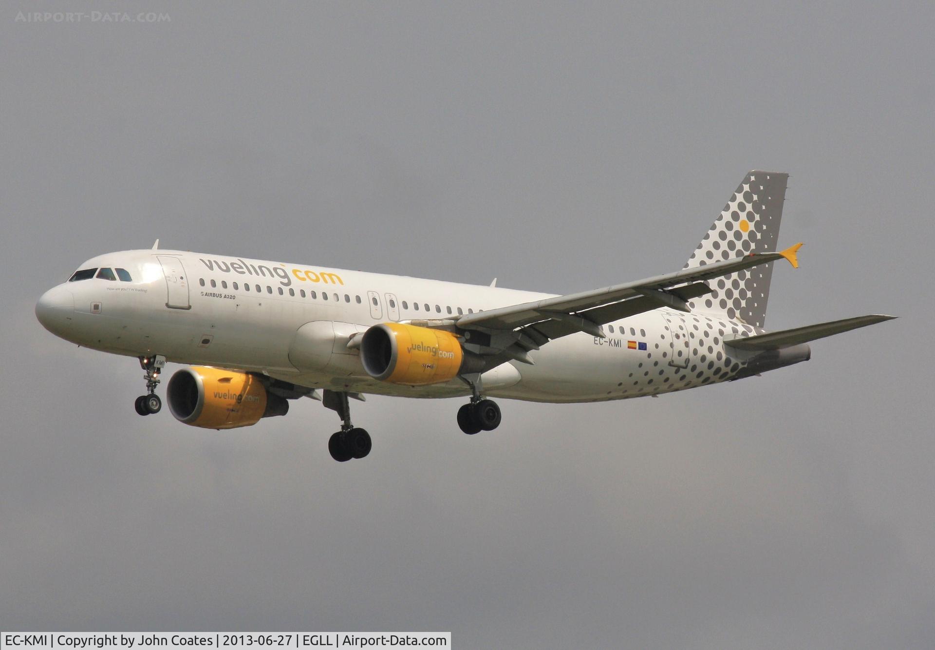 EC-KMI, 2008 Airbus A320-216 C/N 3400, Finals to 27L