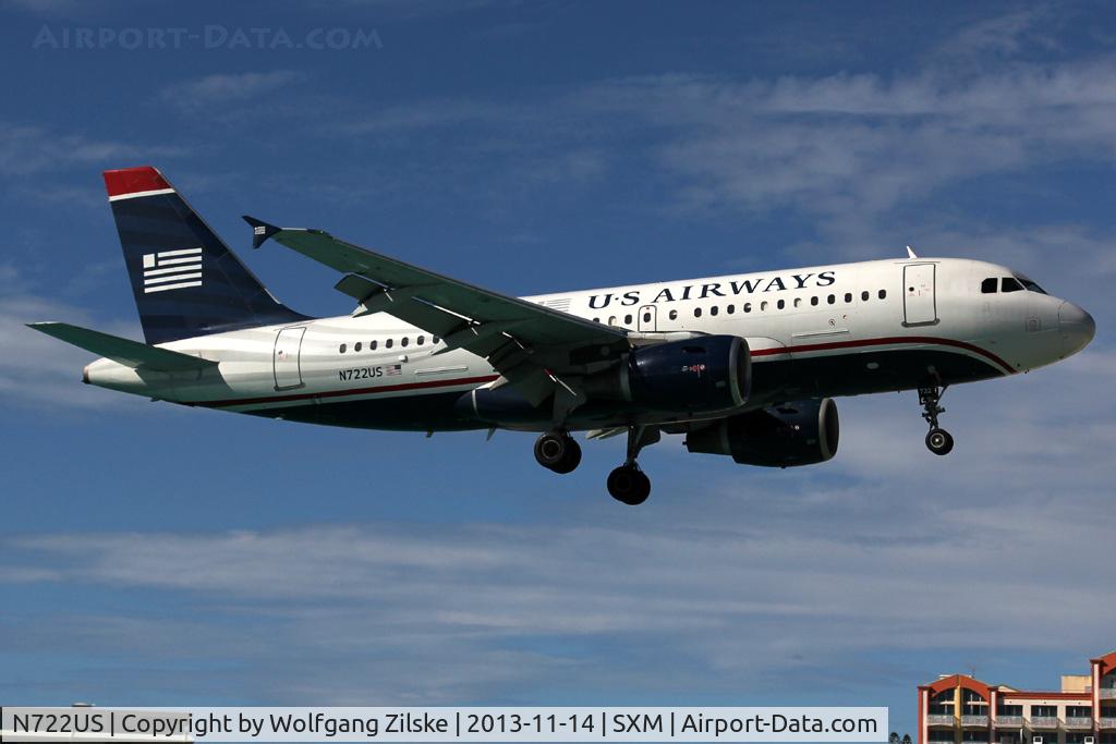 N722US, 1999 Airbus A319-112 C/N 1097, At famous Maho Beach