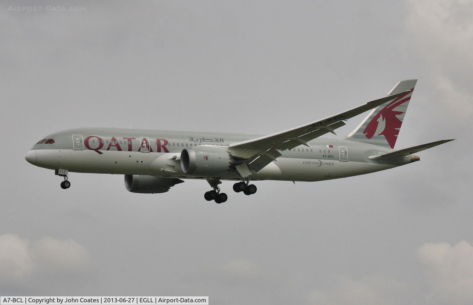 A7-BCL, 2012 Boeing 787-8 Dreamliner C/N 38330, Finals to 27L