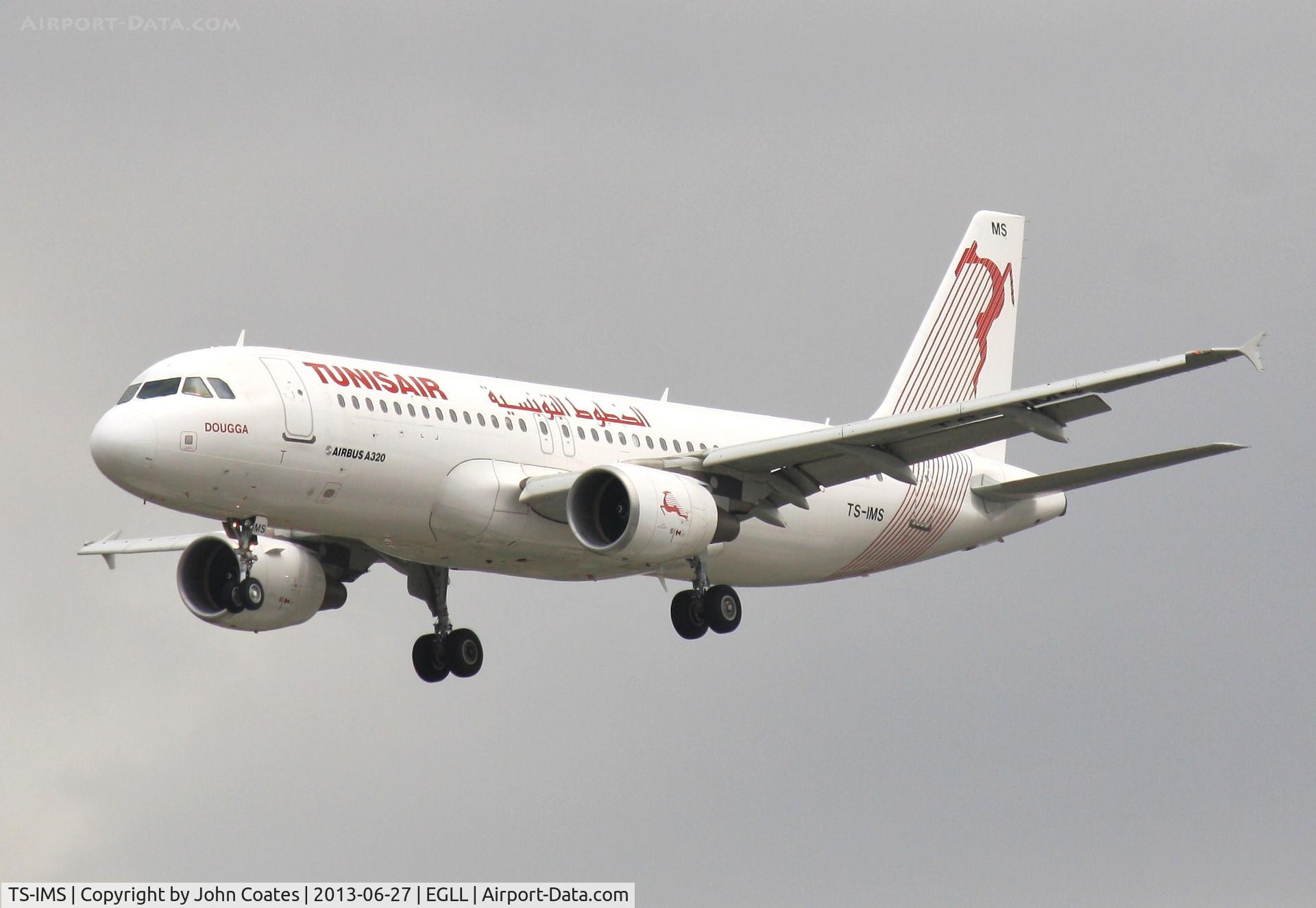 TS-IMS, 2011 Airbus A320-214 C/N 4689, On approach to 27L