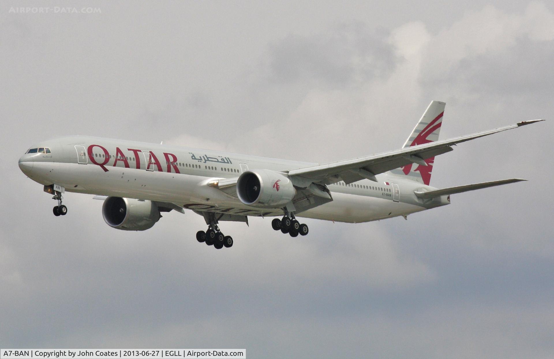 A7-BAN, 2011 Boeing 777-3DZ/ER C/N 38246, On approach to 27L