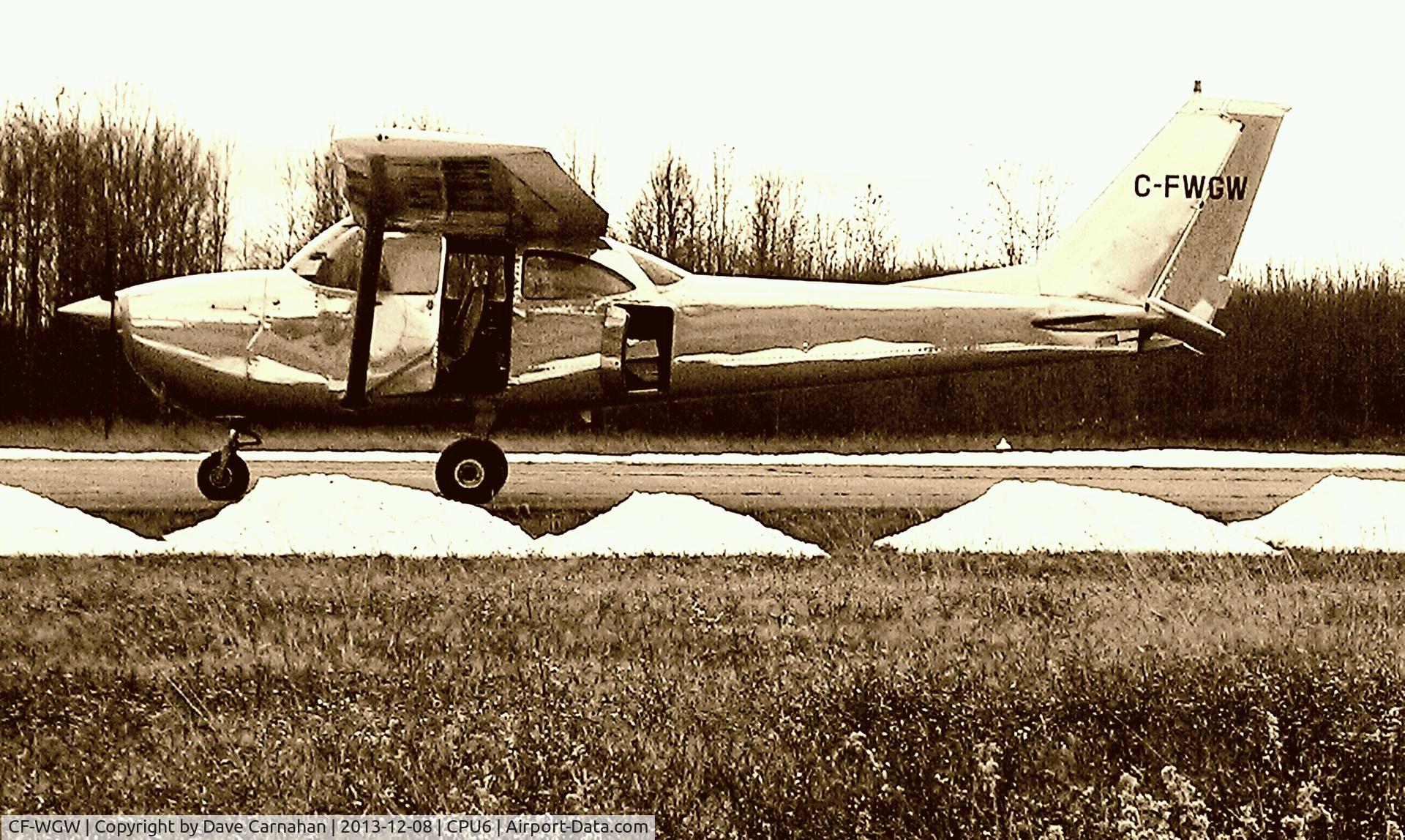 CF-WGW, 1967 Cessna 172H C/N 17256511, Photo taken by Dave Carnahan December 8, 2013 at Deseronto airport.