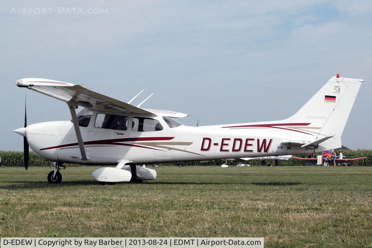 D-EDEW, 2005 Cessna 172R C/N 17281237, Cessna 172R Skyhawk [172-81237] Tannheim~D 24/08/2013