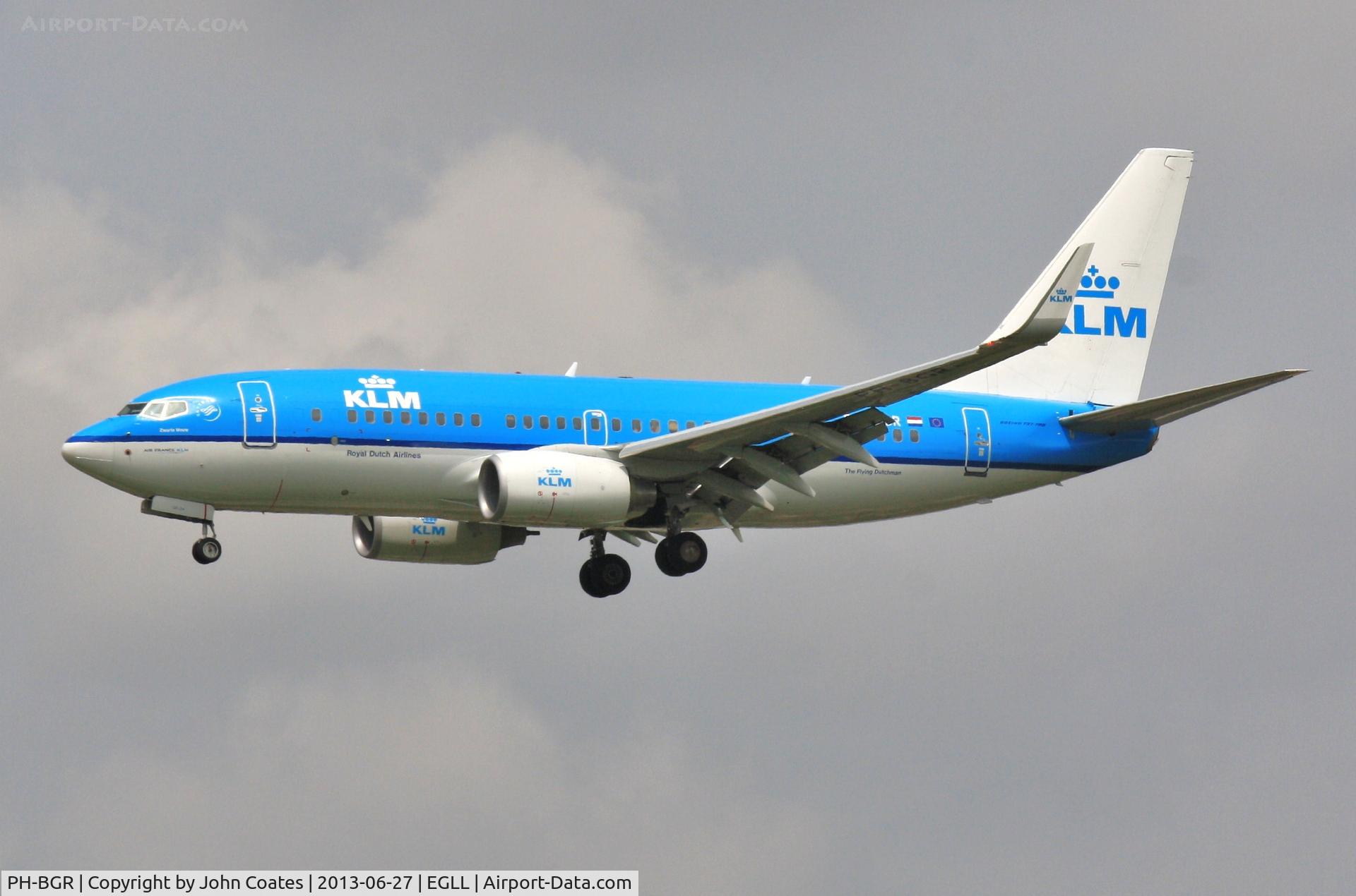 PH-BGR, 2011 Boeing 737-7K2 C/N 39446, Finals to 27L
