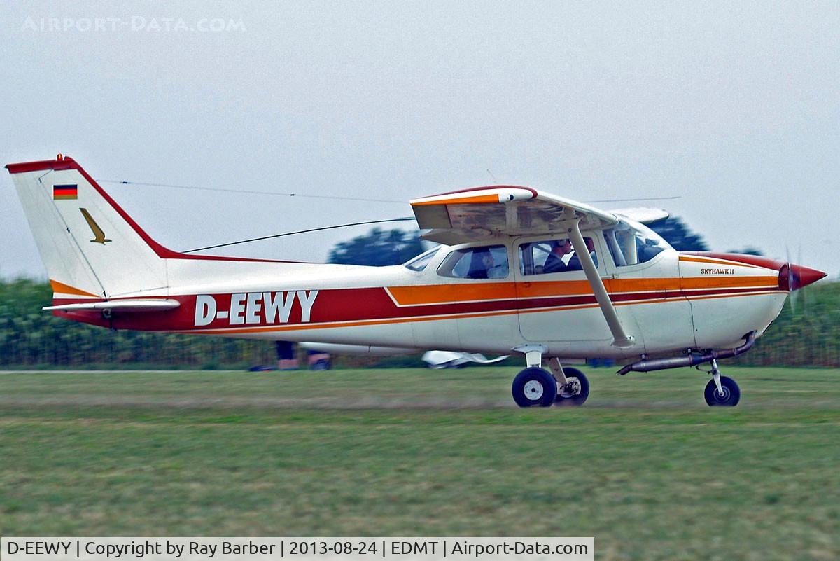 D-EEWY, Reims F172M ll Skyhawk C/N 0956, R/Cessna F.172M Skyhawk [0956] Tannheim~D 24/08/2013