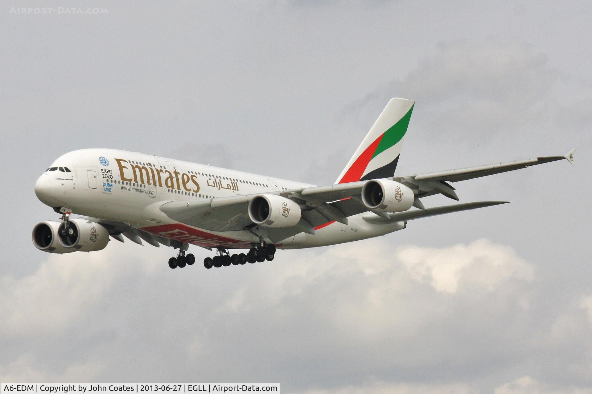 A6-EDM, 2010 Airbus A380-861 C/N 042, Finals to 27L with Expo 2020 Dubai logos.