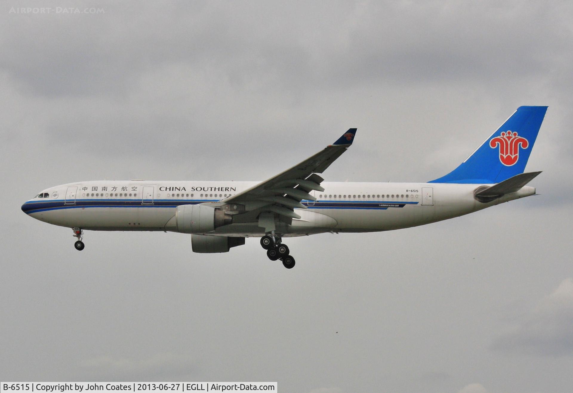 B-6515, 2010 Airbus A330-223 C/N 1116, Finals to 27L