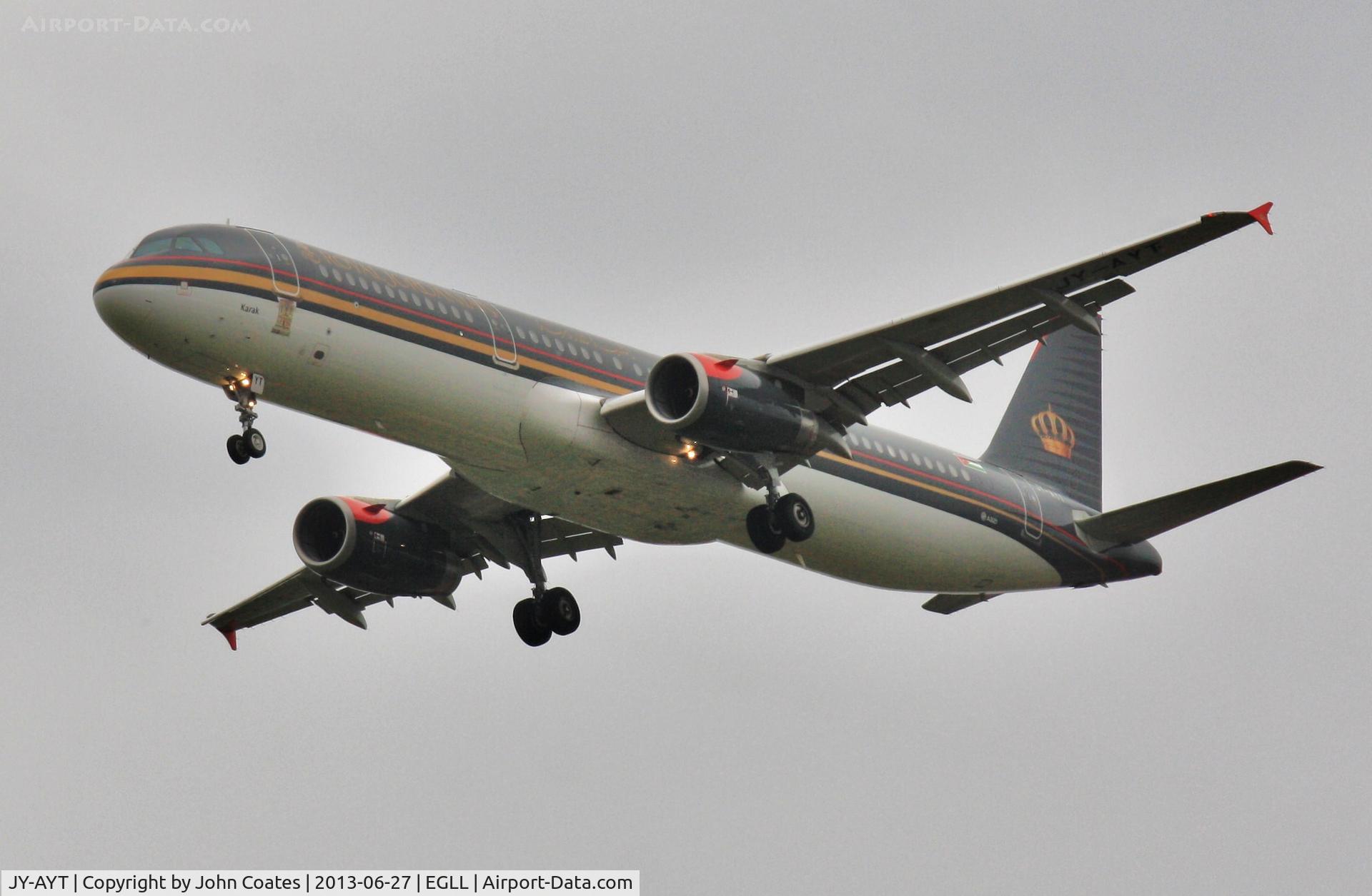 JY-AYT, 2012 Airbus A321-231 C/N 5099, Finals to 27R