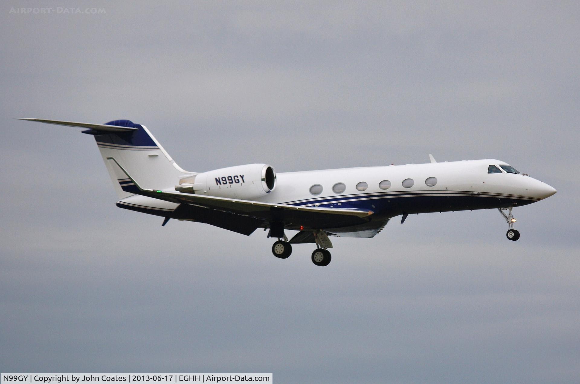 N99GY, 1996 Gulfstream Aerospace G-IV C/N 1287, Finals to 08