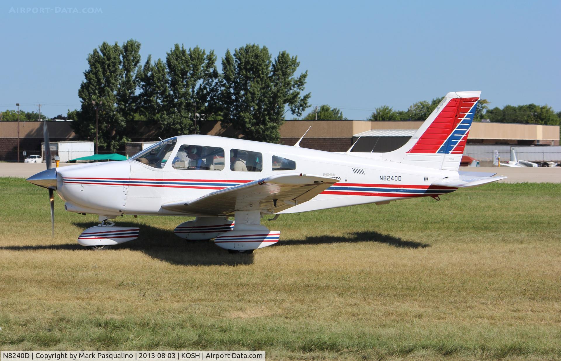 N8240D, 1980 Piper PA-28-236 Dakota C/N 28-8011125, Piper PA-28-236