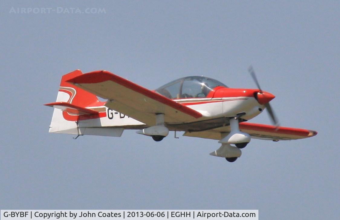 G-BYBF, 1998 Robin R-2160i Alpha Sport Alpha Sport C/N 329, Resident on approach to 08
